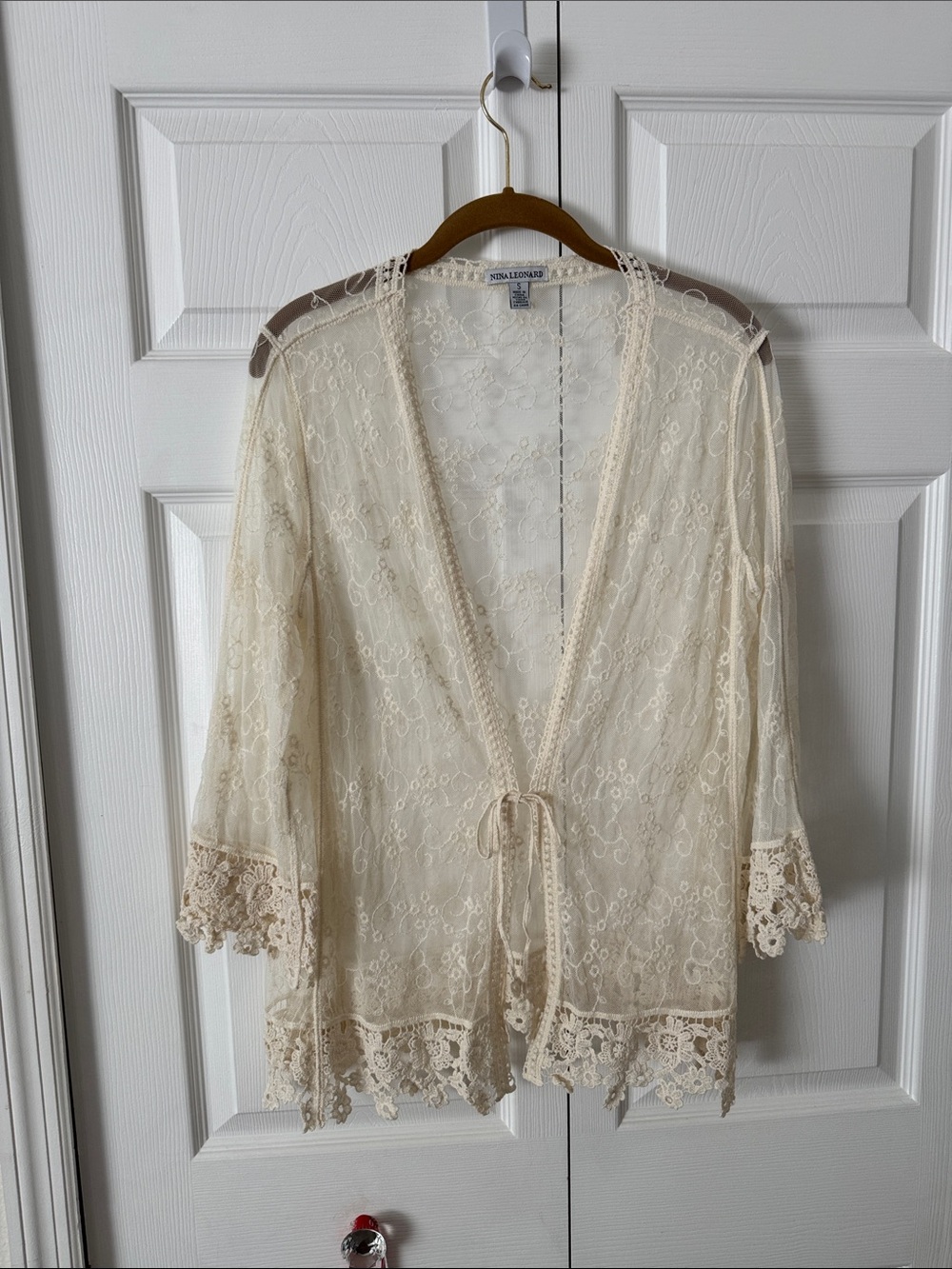 Nina Leonard Cream Lace Sheer Cardigan size small